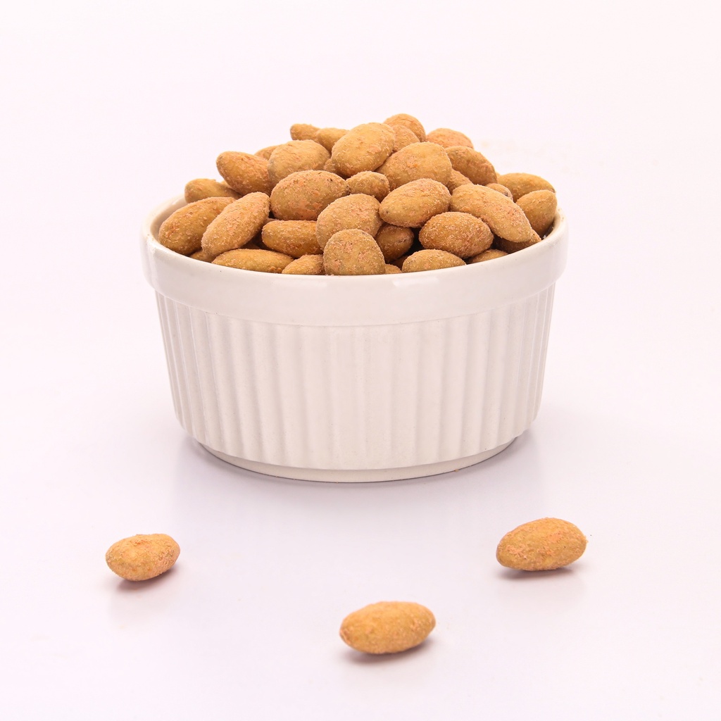 Crunchy BBQ almonds